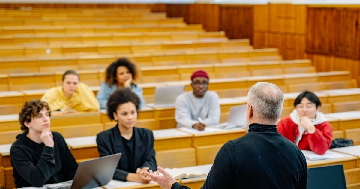 جامعة مالايا - أقدم جامعة في ماليزيا